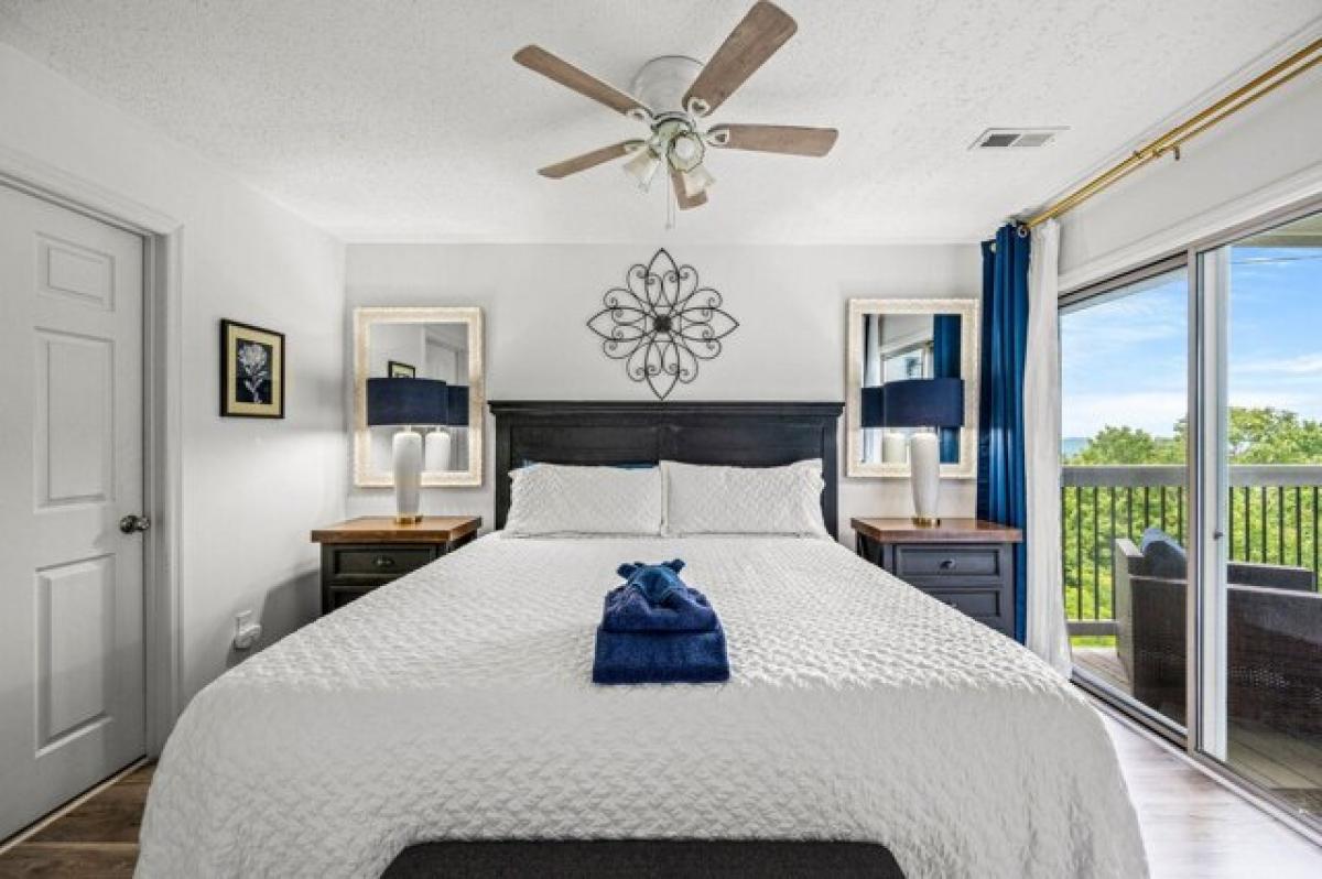 Picture of Home For Sale in Gatlinburg, Tennessee, United States