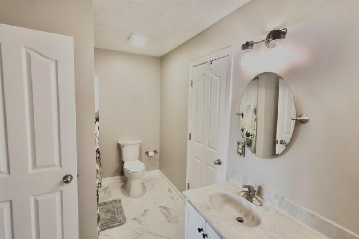 Picture of Home For Sale in Georgetown, Kentucky, United States