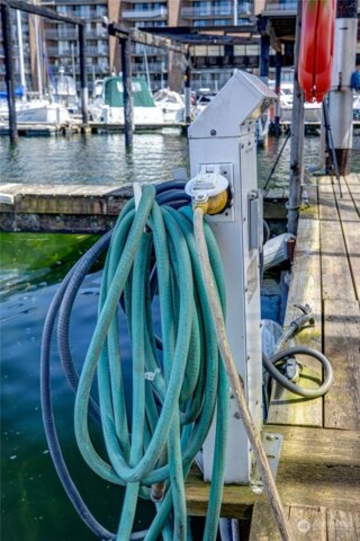 Picture of Residential Land For Sale in Seattle, Washington, United States