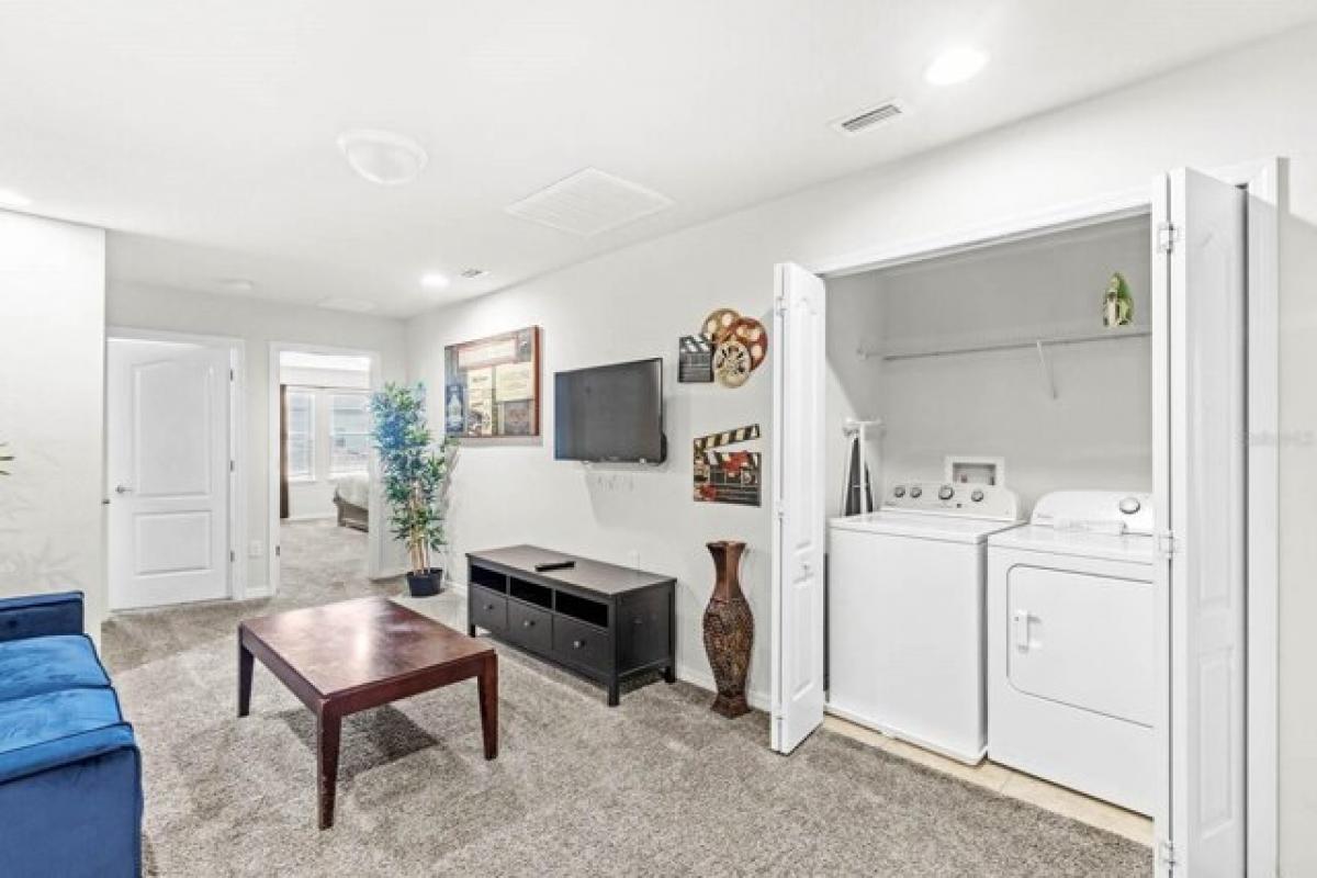 Picture of Home For Sale in Kissimmee, Florida, United States