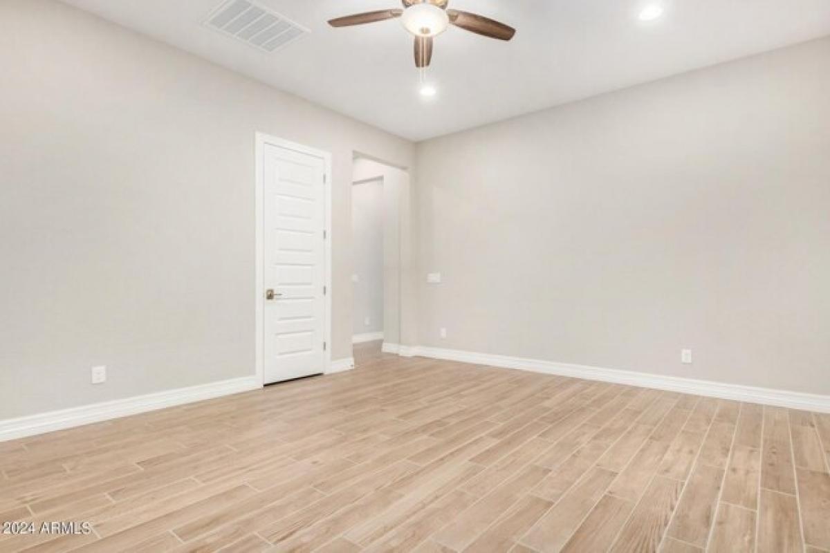 Picture of Home For Sale in Gilbert, Arizona, United States