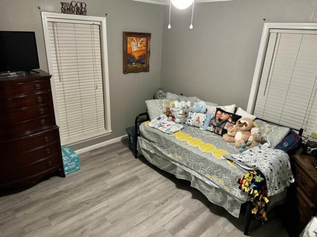 Picture of Home For Sale in Pine Bluff, Arkansas, United States