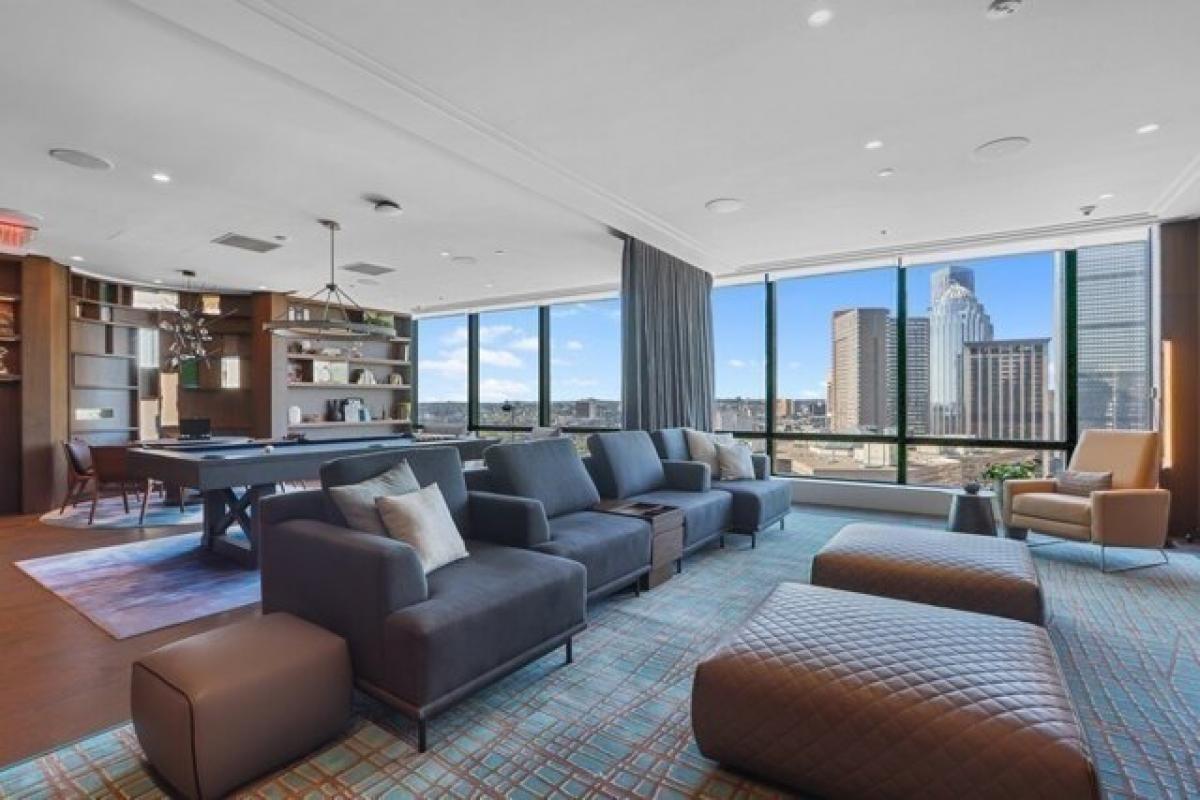 Picture of Home For Sale in Boston, Massachusetts, United States