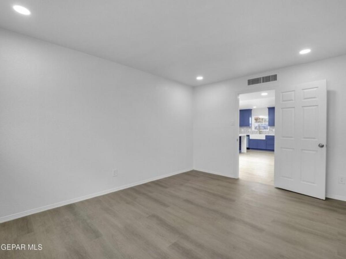 Picture of Home For Sale in Horizon City, Texas, United States