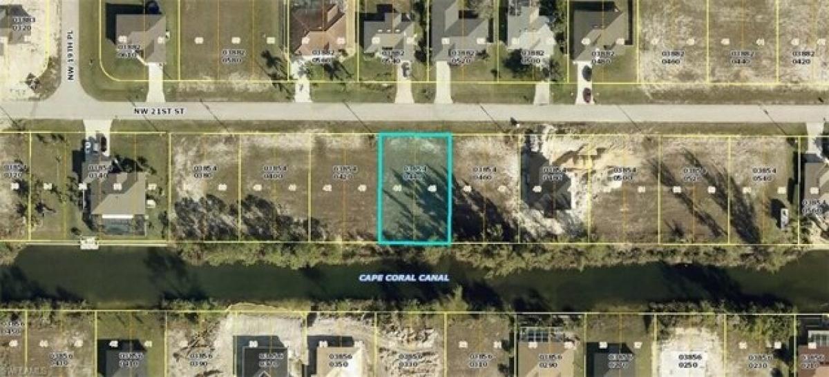 Picture of Residential Land For Sale in Cape Coral, Florida, United States