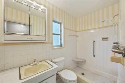 Home For Sale in Clearwater, Florida