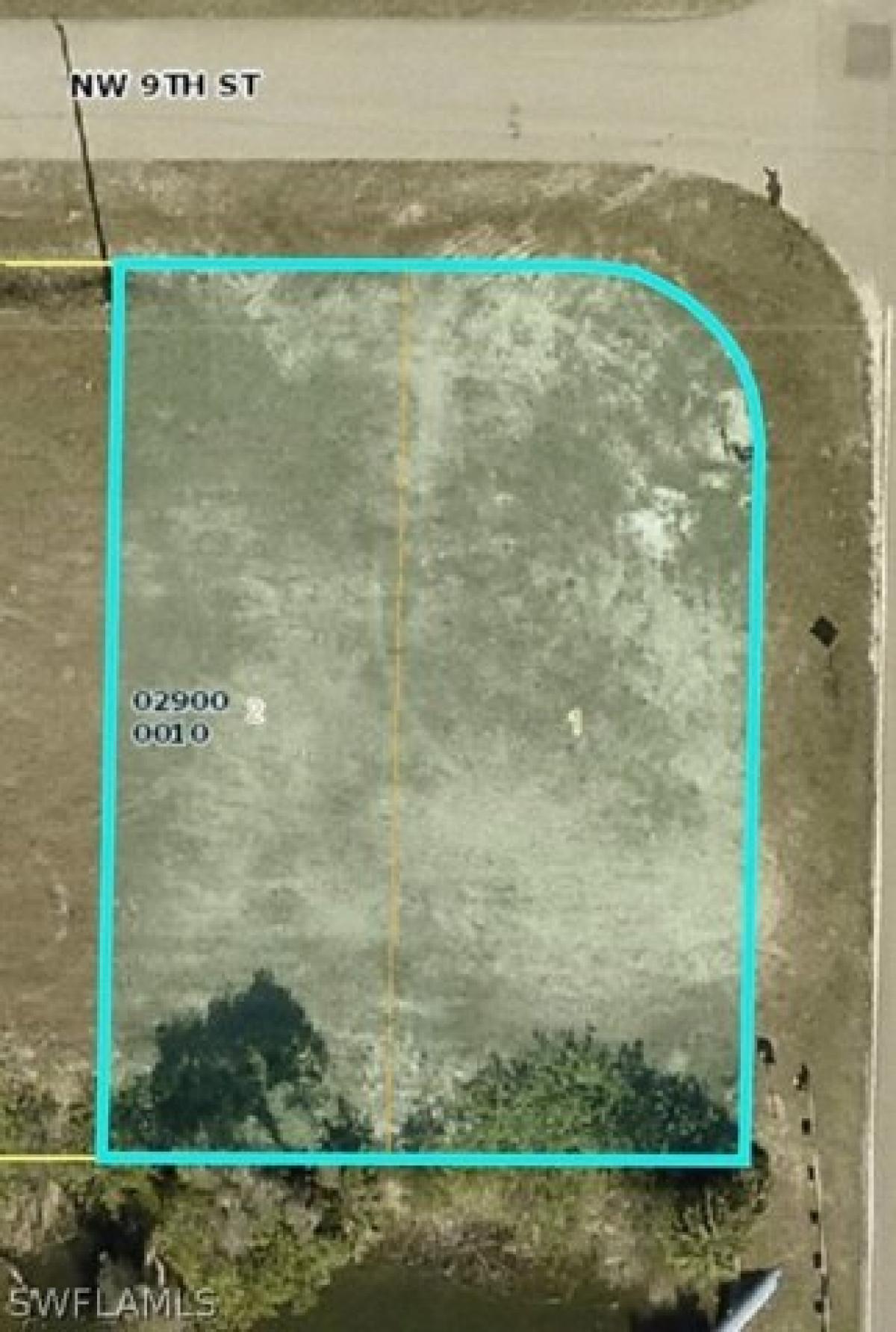 Picture of Residential Land For Sale in Cape Coral, Florida, United States