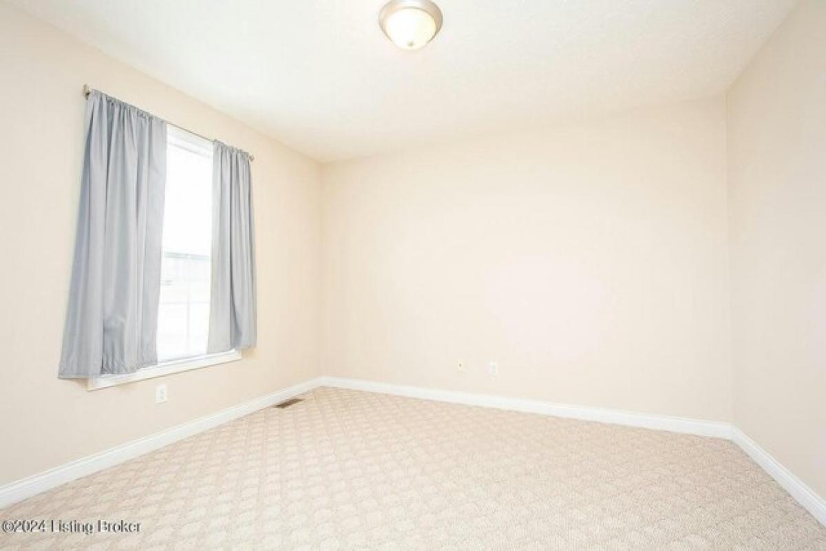 Picture of Home For Sale in Bardstown, Kentucky, United States