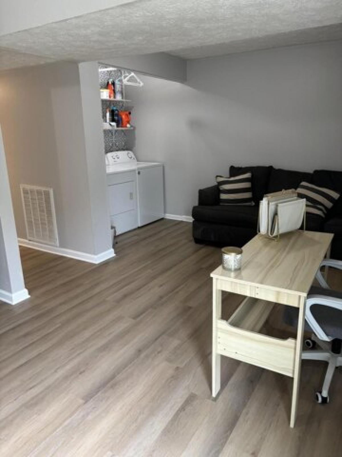 Picture of Home For Sale in Lexington, Kentucky, United States