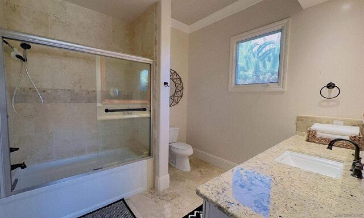 Picture of Home For Sale in Rancho Santa Fe, California, United States