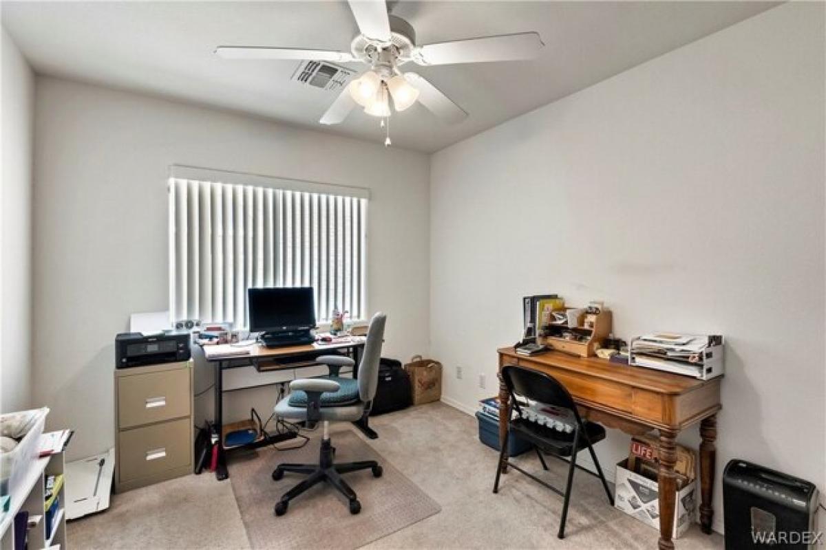 Picture of Home For Sale in Fort Mohave, Arizona, United States