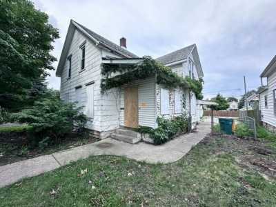 Home For Sale in Joliet, Illinois