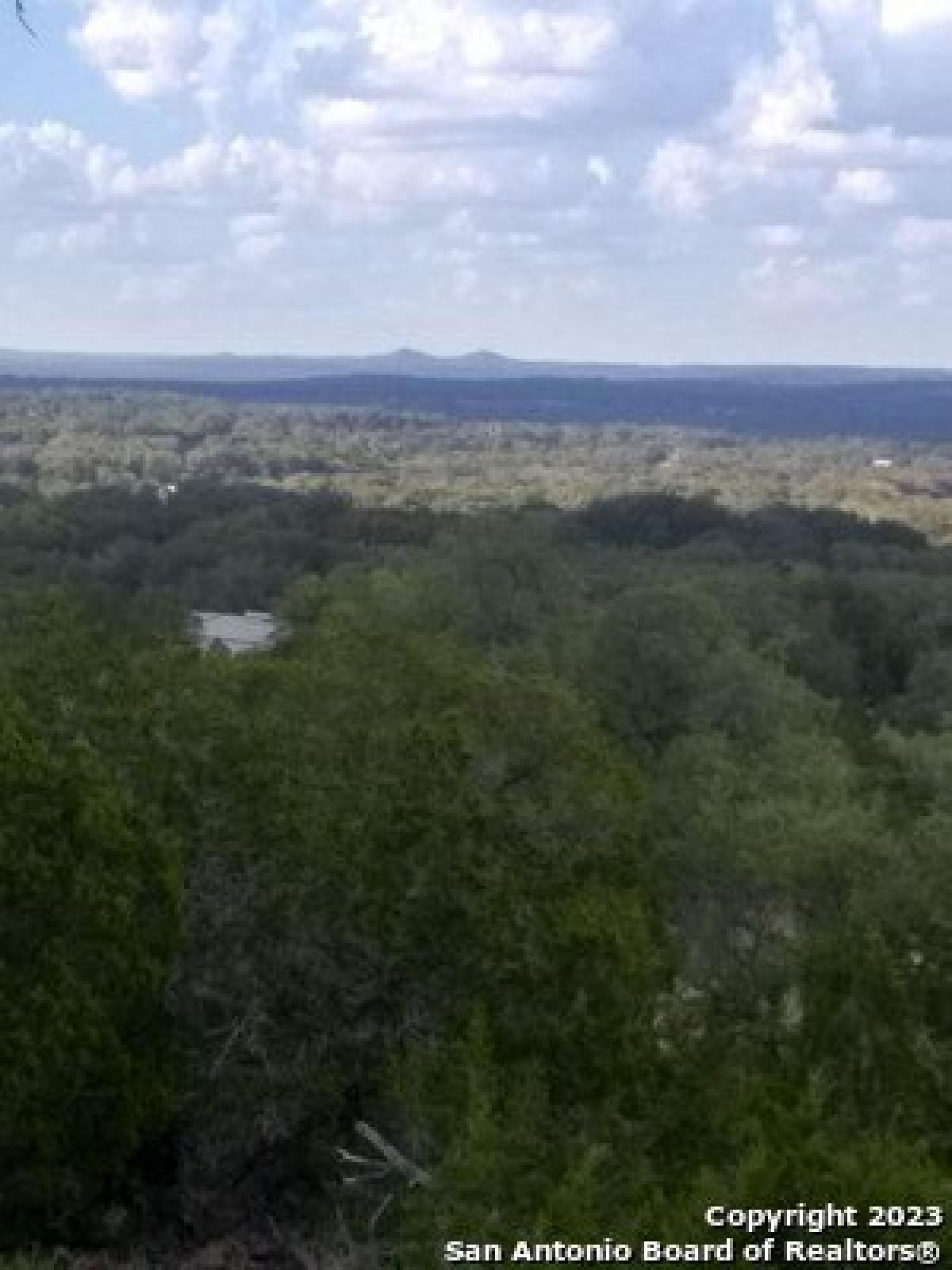 Picture of Residential Land For Sale in Spring Branch, Texas, United States