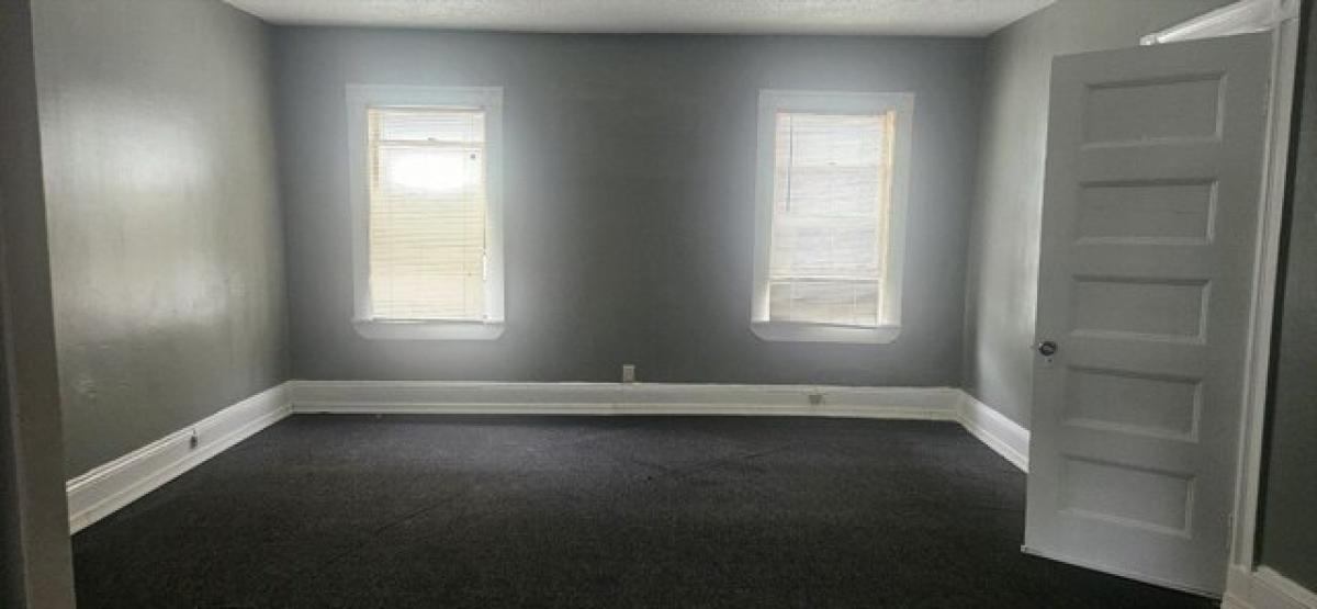 Picture of Home For Sale in Boston, Massachusetts, United States