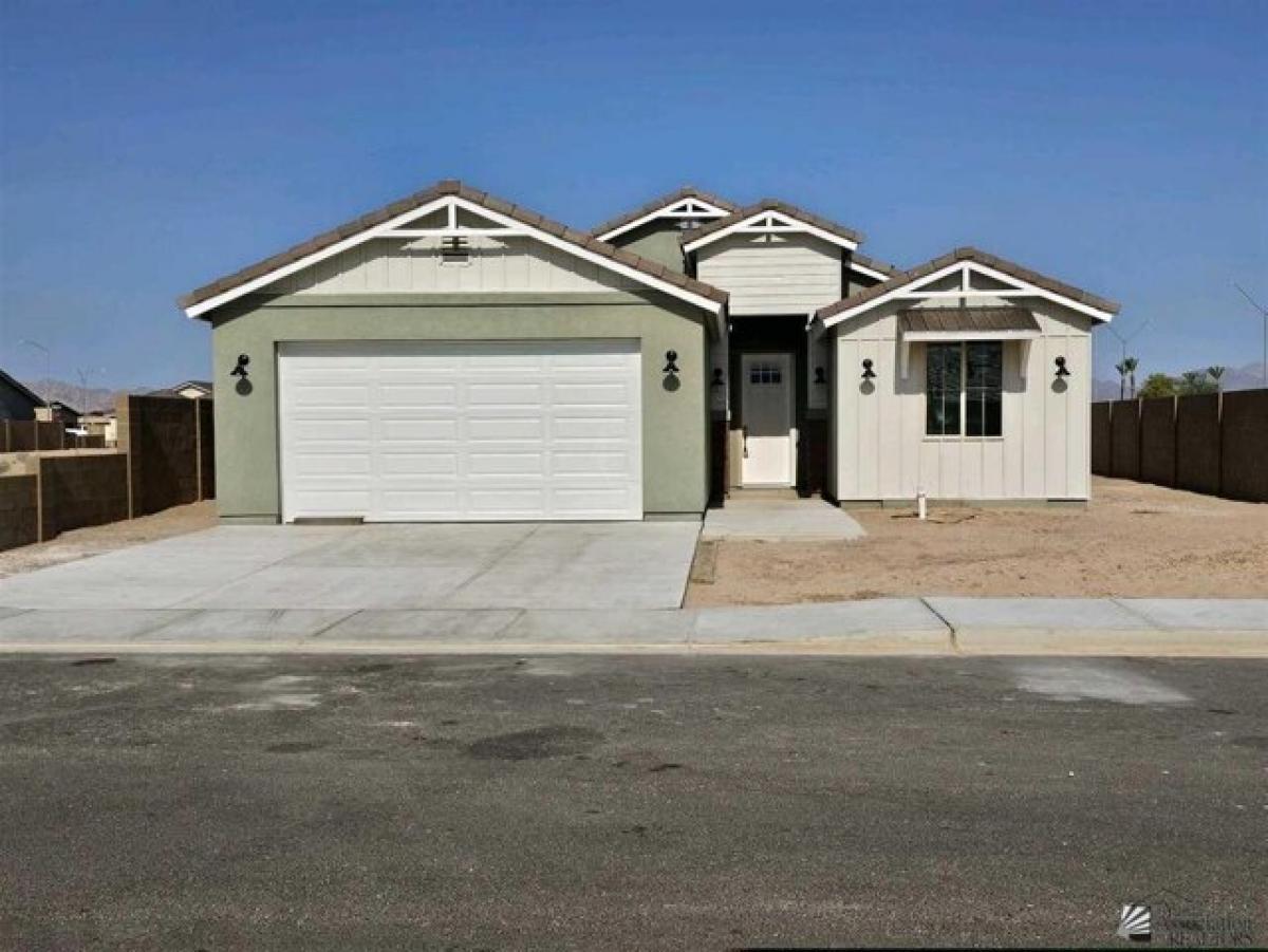 Picture of Home For Sale in Yuma, Arizona, United States