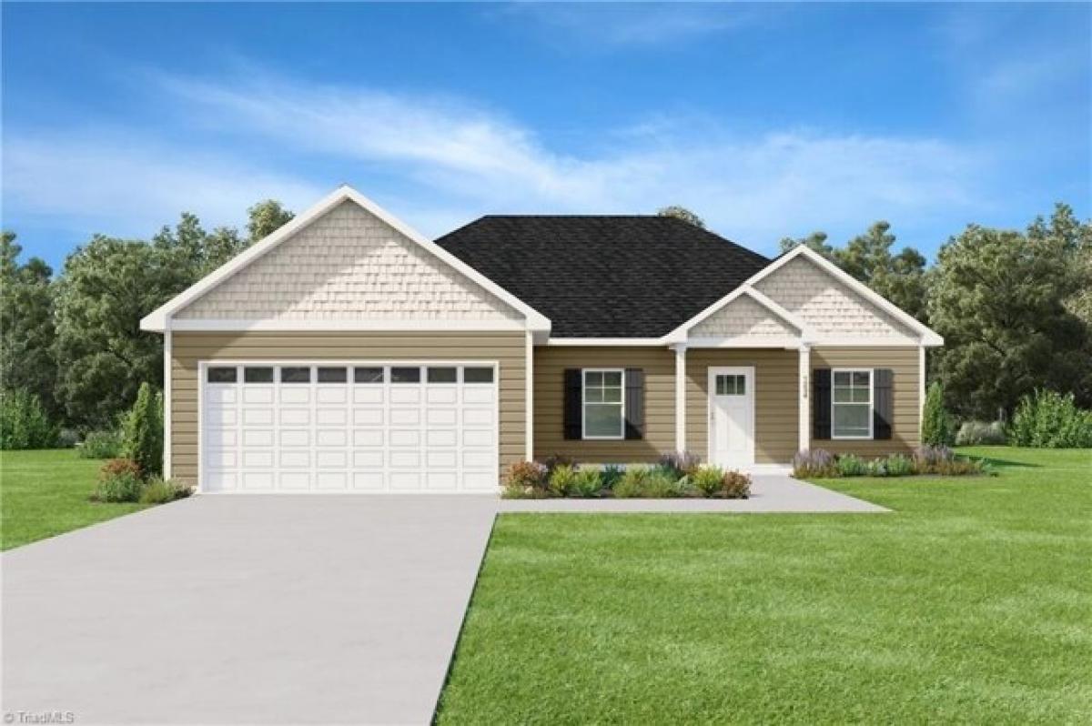 Picture of Home For Sale in Lexington, North Carolina, United States