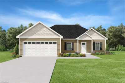 Home For Sale in Lexington, North Carolina