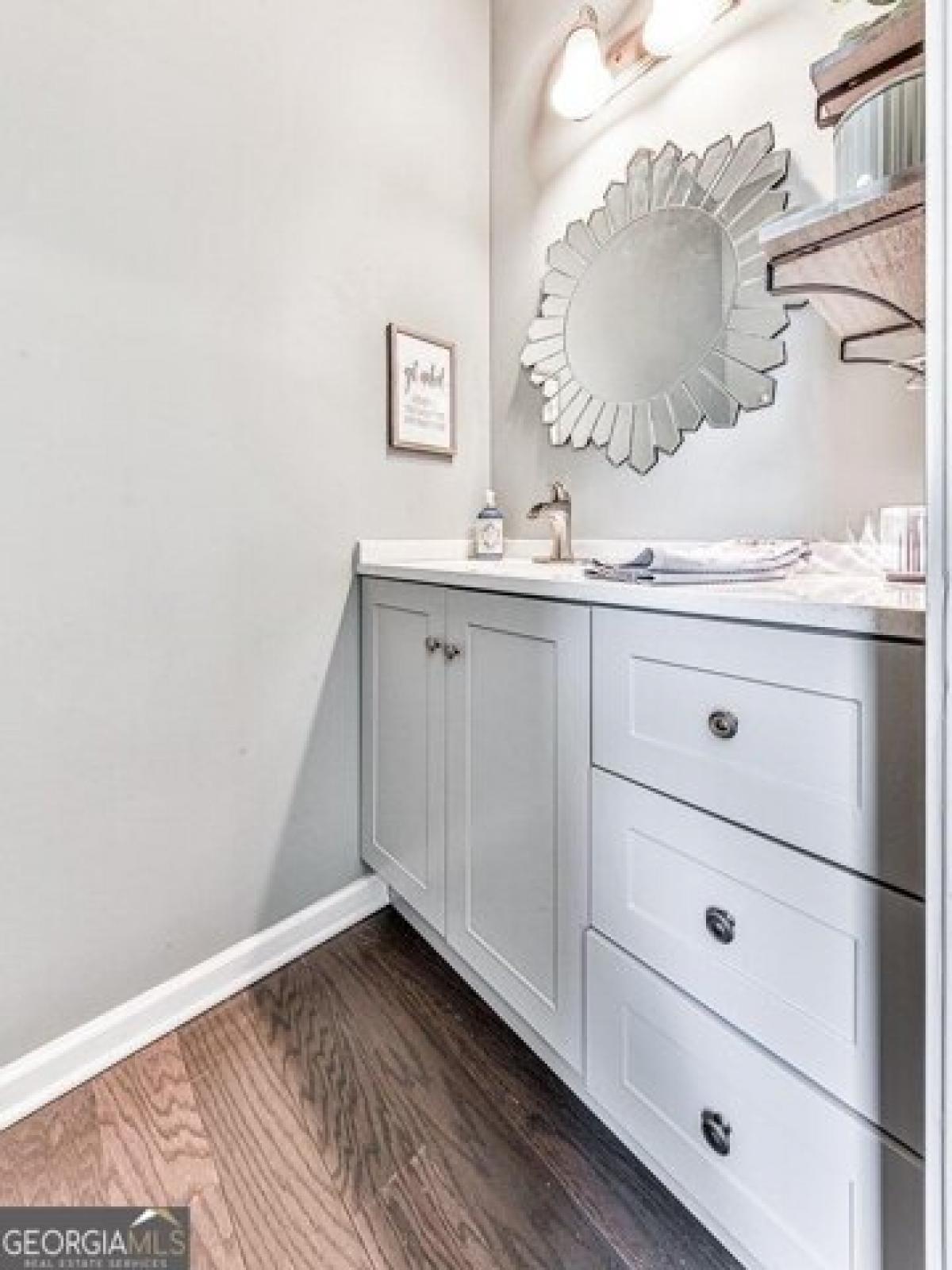 Picture of Home For Sale in Canton, Georgia, United States