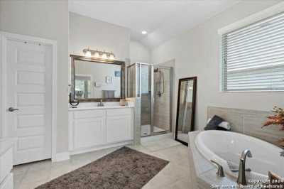 Home For Sale in New Braunfels, Texas