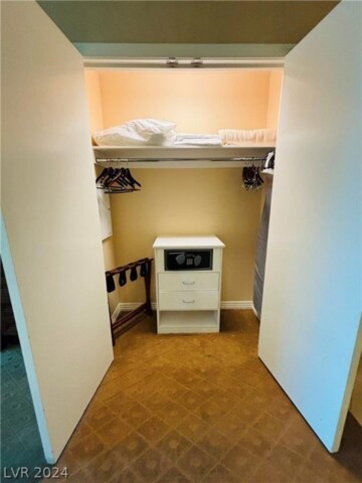 Picture of Home For Sale in Las Vegas, Nevada, United States