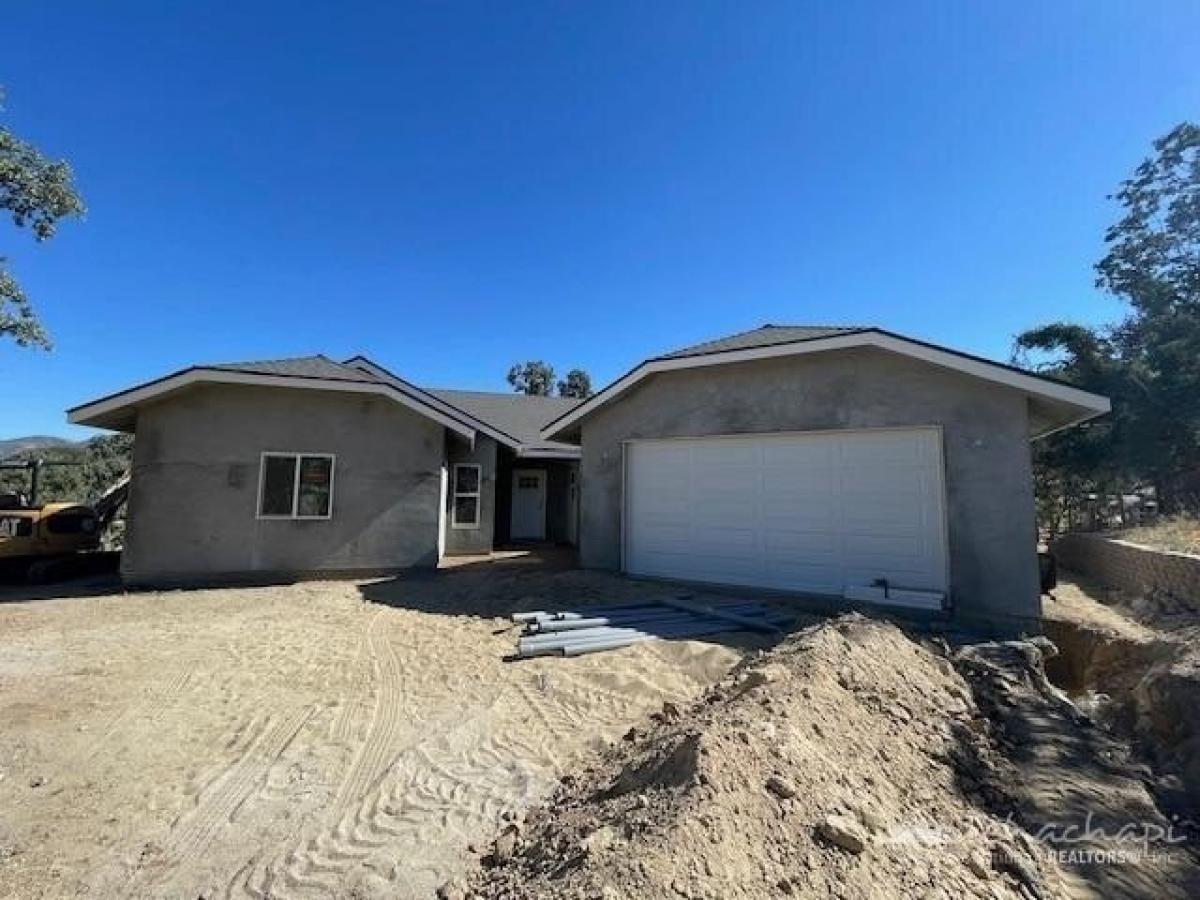 Picture of Home For Sale in Tehachapi, California, United States