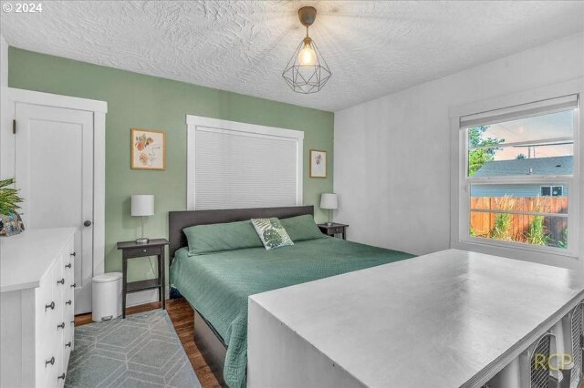 Picture of Home For Sale in Portland, Oregon, United States