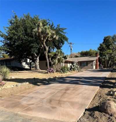 Home For Sale in Yucca Valley, California