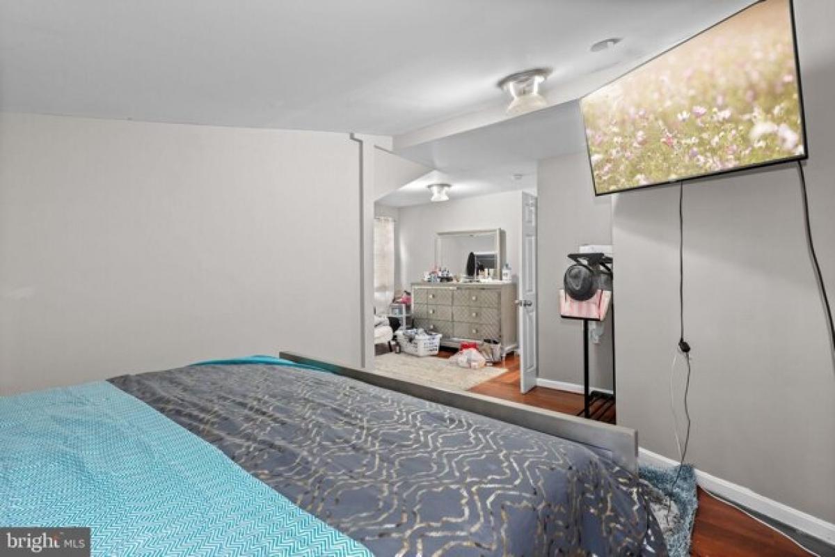 Picture of Home For Sale in Baltimore, Maryland, United States