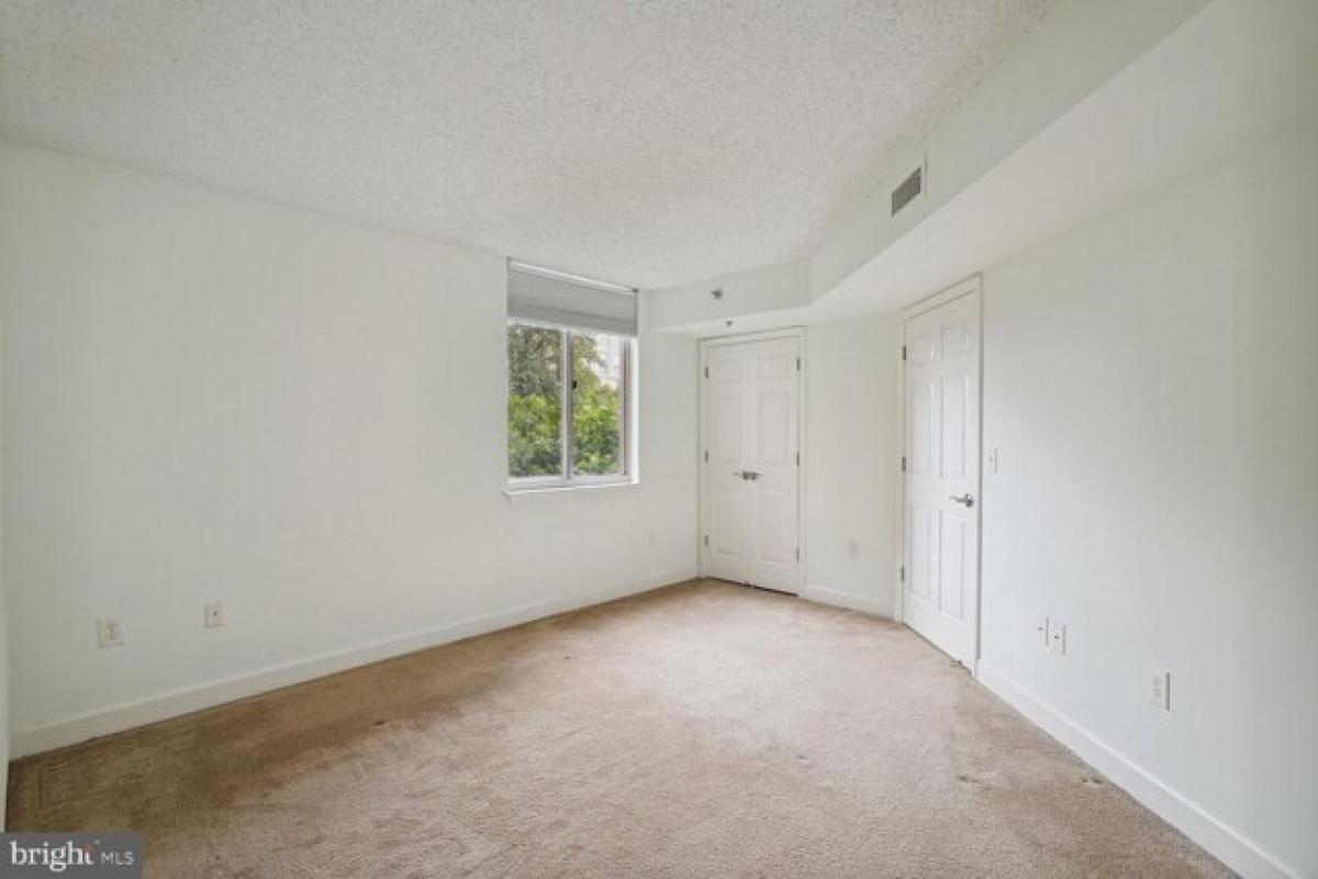 Picture of Home For Sale in Arlington, Virginia, United States