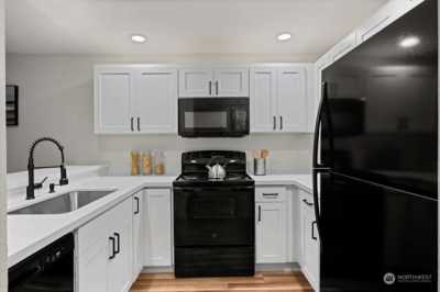 Home For Sale in Kirkland, Washington