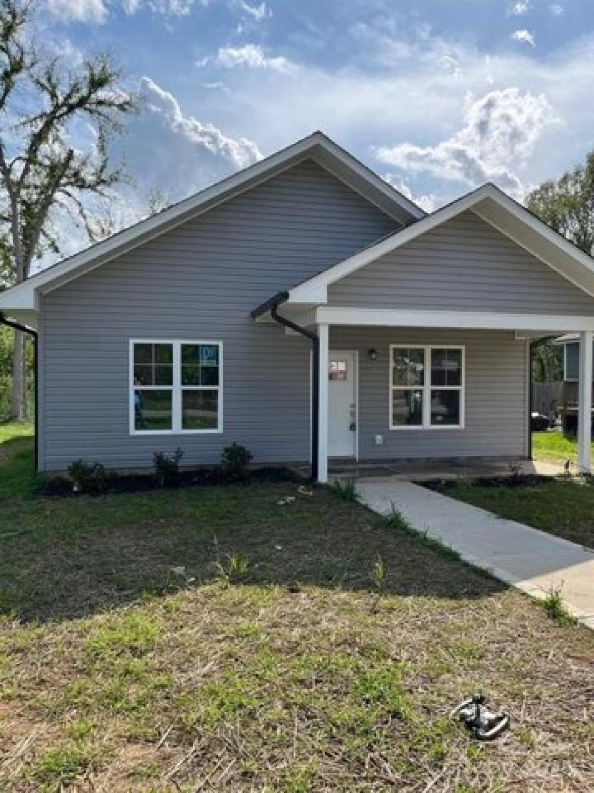 Picture of Home For Sale in Rock Hill, South Carolina, United States