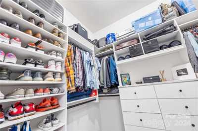 Home For Sale in Charlotte, North Carolina