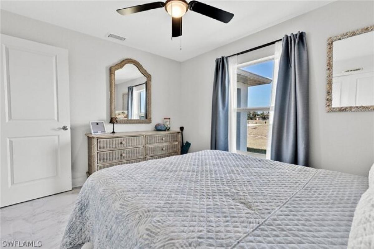 Picture of Home For Sale in Cape Coral, Florida, United States