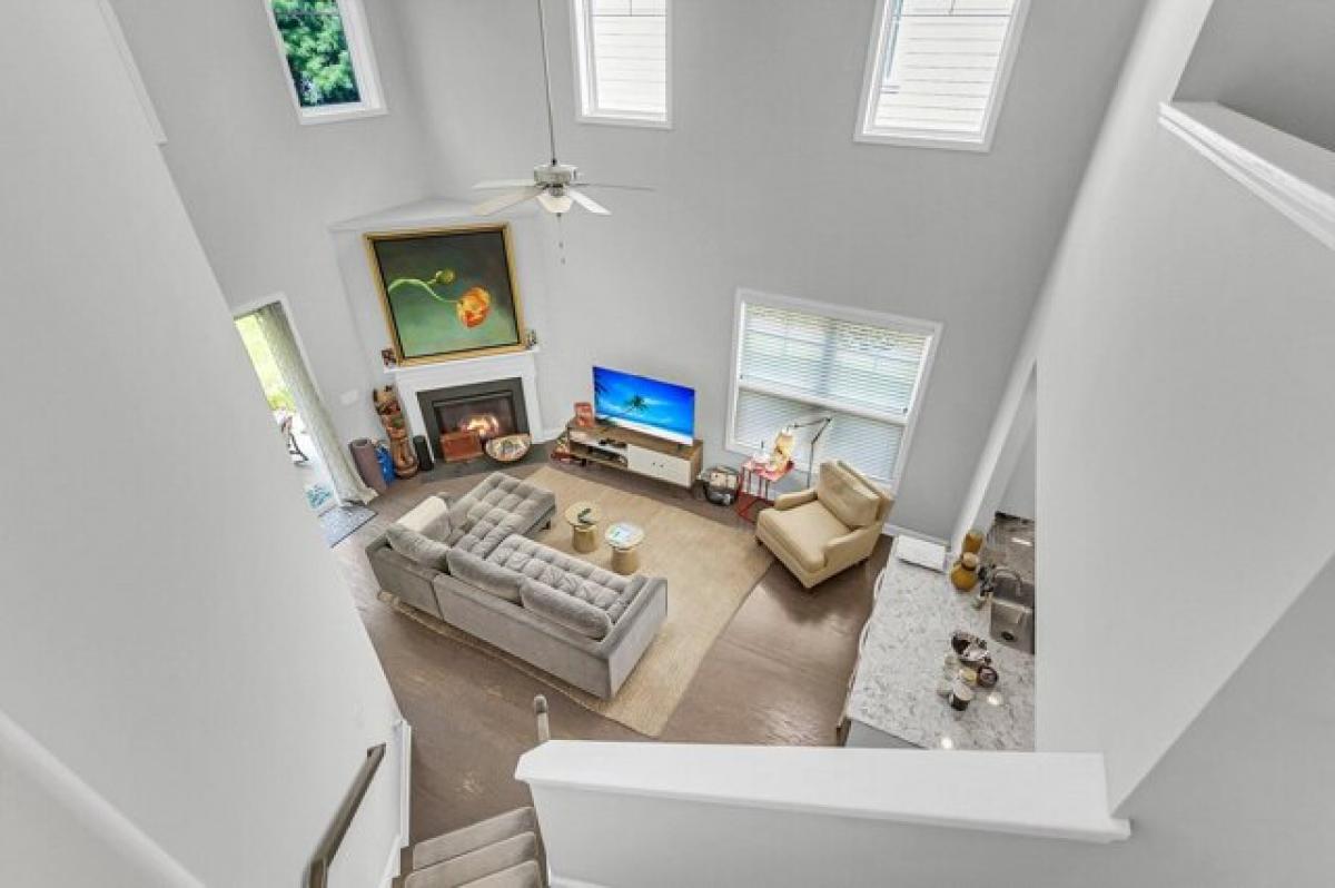 Picture of Home For Sale in Mount Pleasant, South Carolina, United States