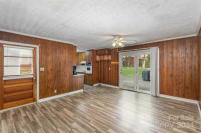 Home For Sale in Kannapolis, North Carolina