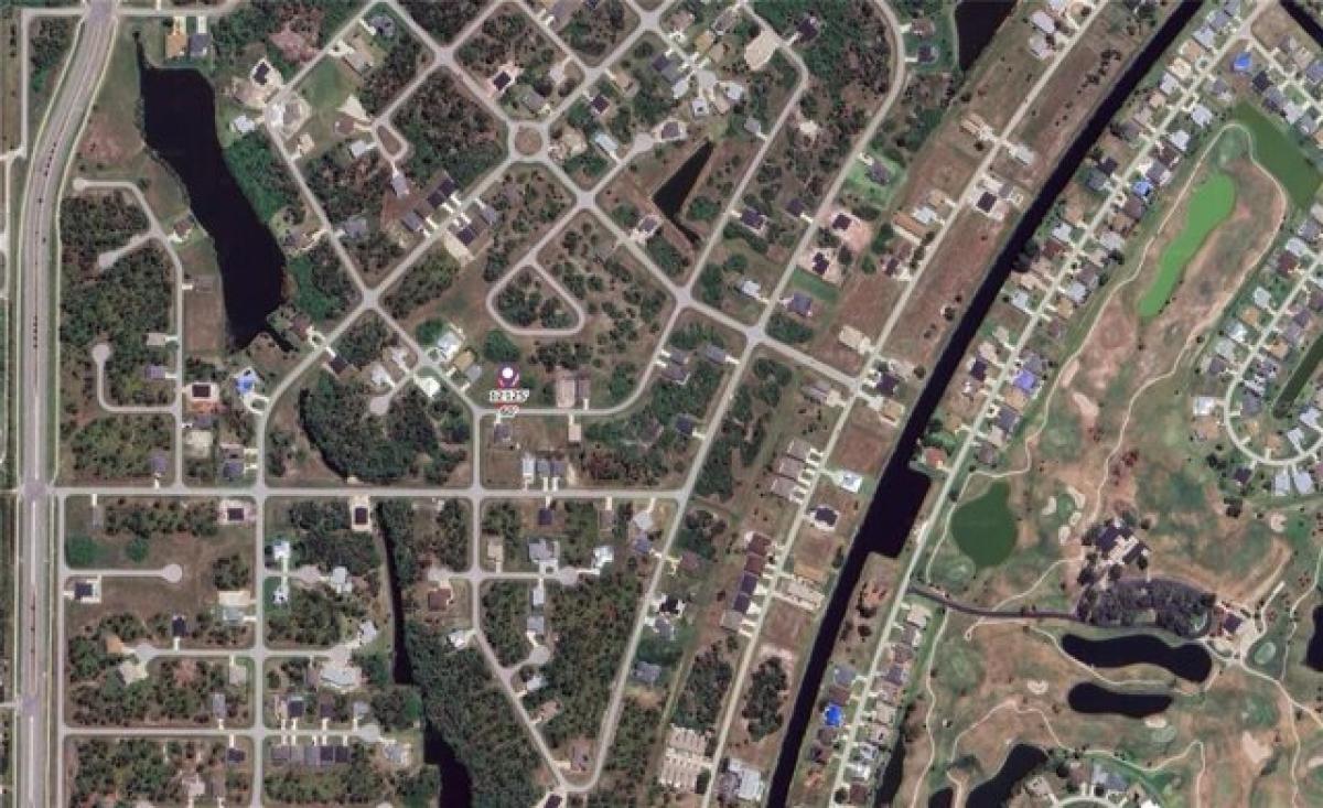 Picture of Residential Land For Sale in Rotonda West, Florida, United States
