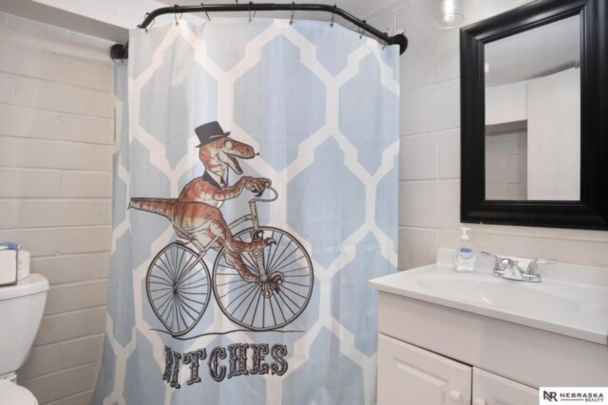 Picture of Home For Sale in Lincoln, Nebraska, United States