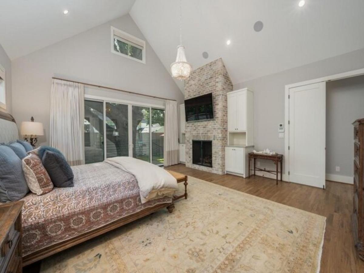 Picture of Home For Sale in Dallas, Texas, United States