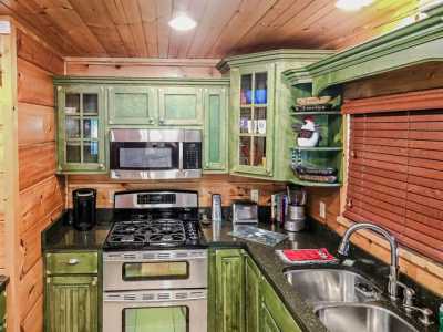 Home For Sale in Pigeon Forge, Tennessee