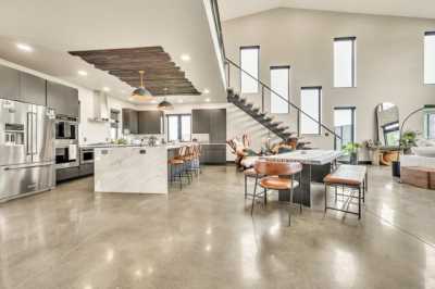 Home For Sale in Milford, Iowa