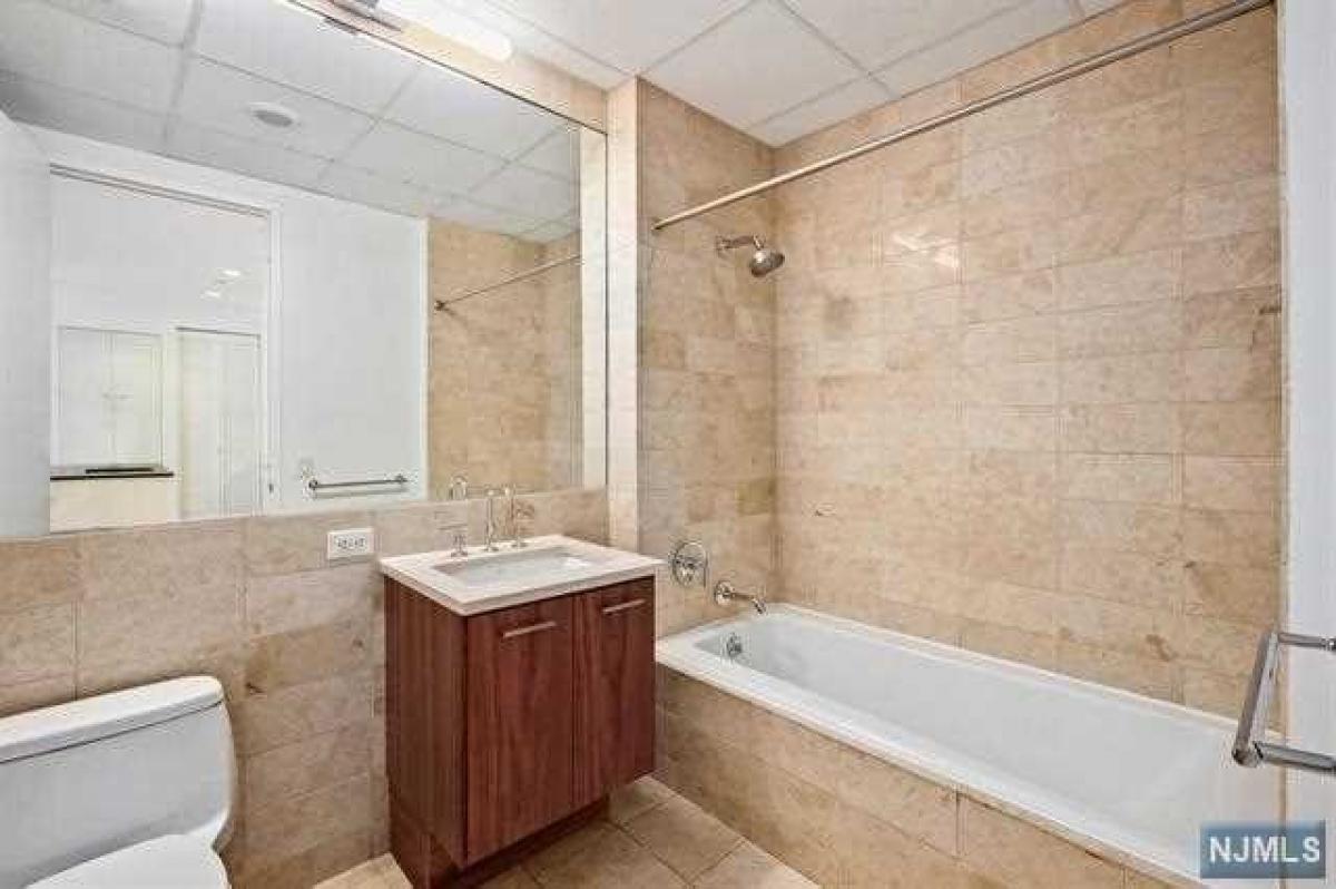 Picture of Apartment For Rent in Jersey City, New Jersey, United States