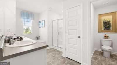 Home For Sale in Hoschton, Georgia