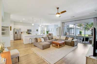 Home For Sale in Port Saint Lucie, Florida