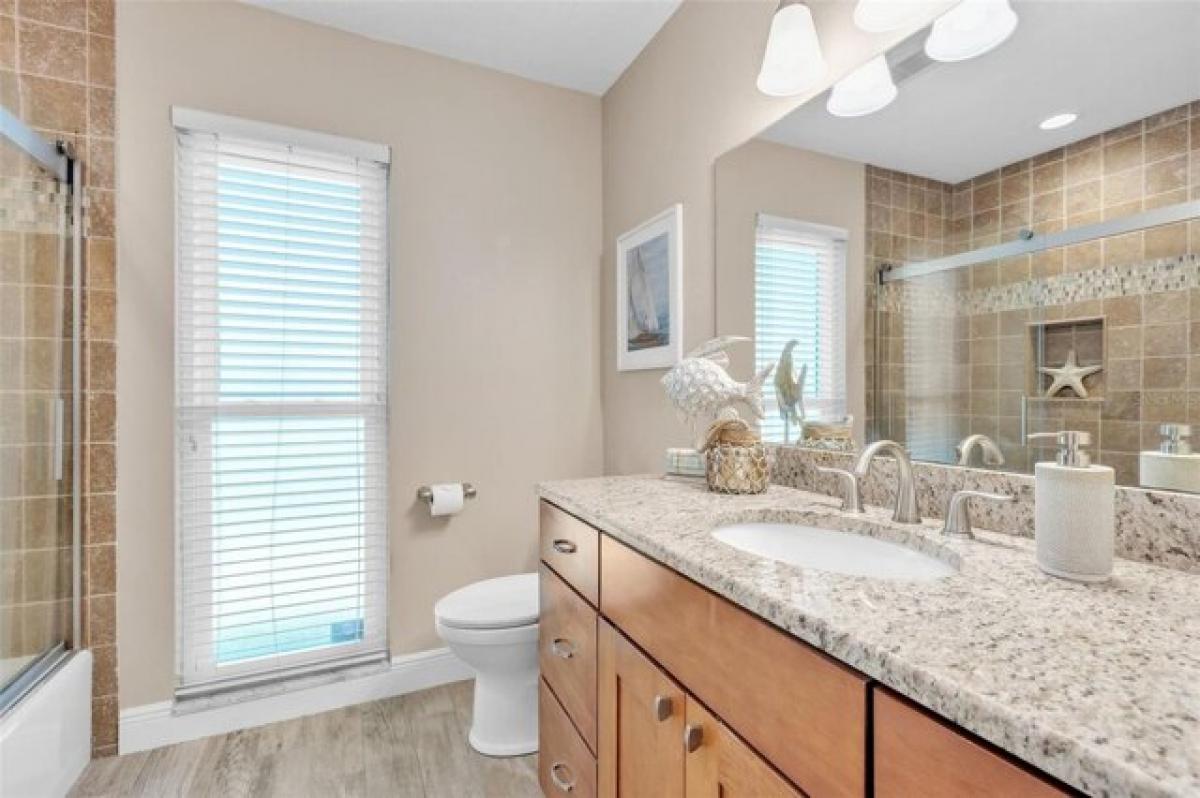 Picture of Home For Sale in Saint Petersburg, Florida, United States