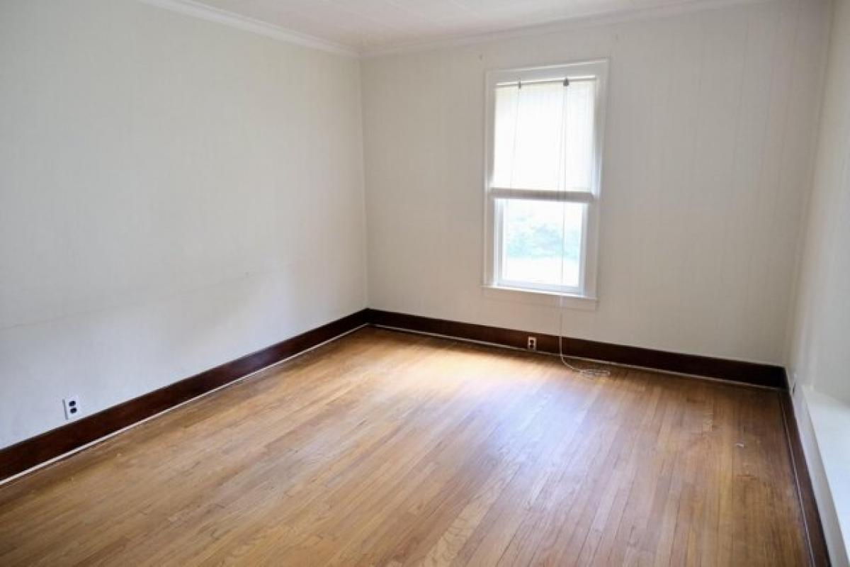 Picture of Home For Rent in Royal Oak, Michigan, United States