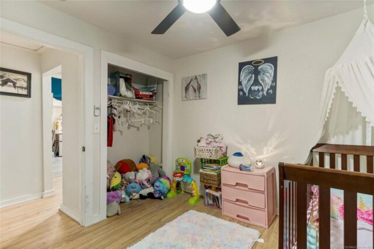 Picture of Home For Sale in Tulsa, Oklahoma, United States