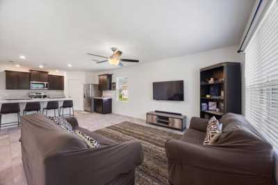 Home For Sale in Port Saint Lucie, Florida