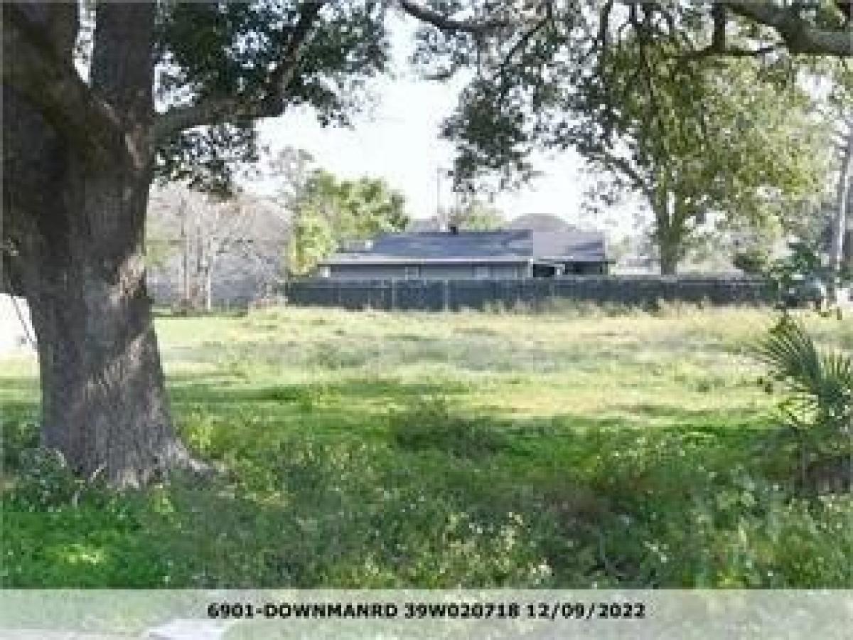 Picture of Residential Land For Sale in New Orleans, Louisiana, United States
