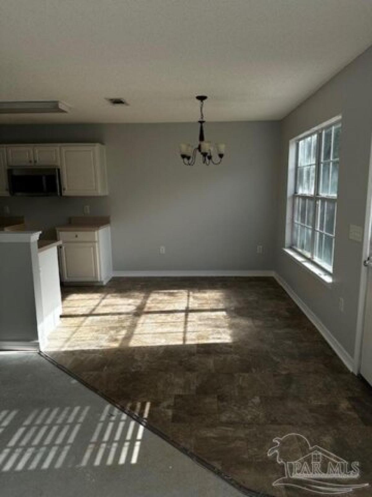 Picture of Home For Sale in Milton, Florida, United States