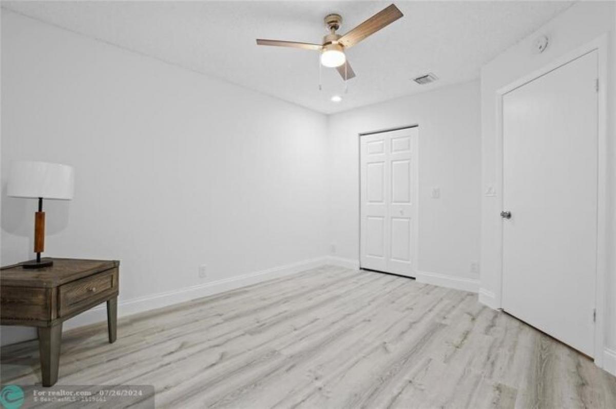 Picture of Home For Sale in Coral Springs, Florida, United States